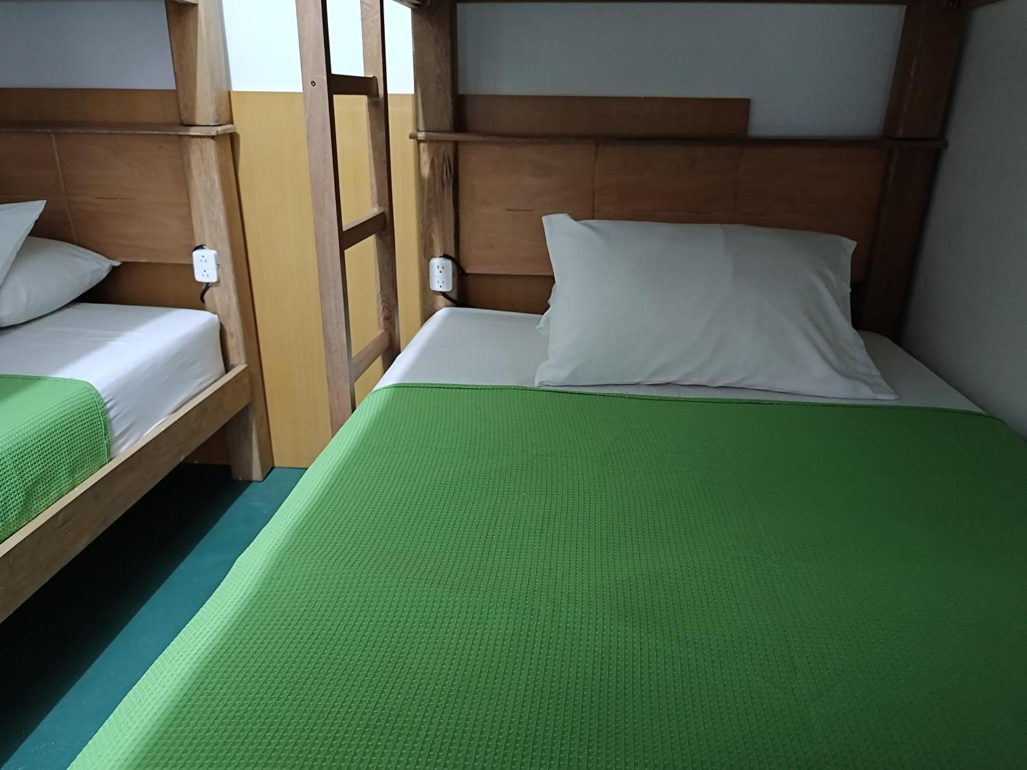 Magic Jardin Hostel - Patio, Balcony & Rooftop חדר תמונה